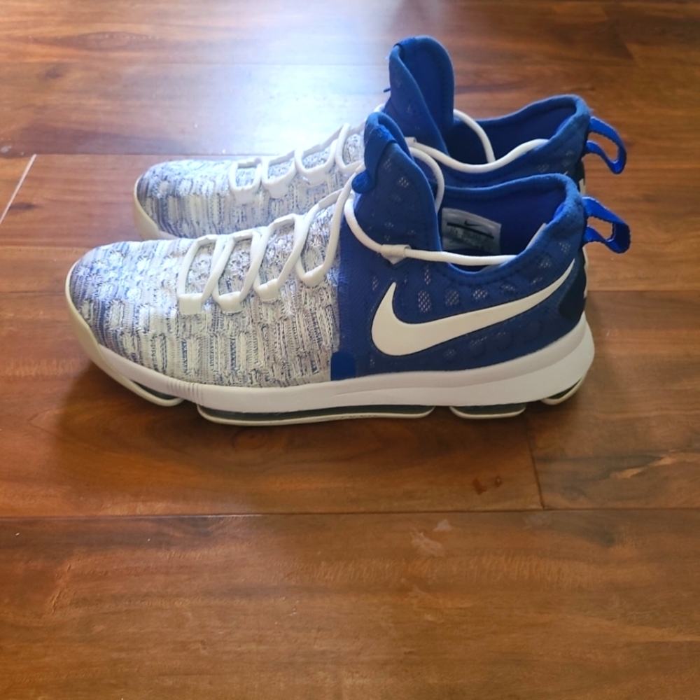 Nike KD Men's shoe